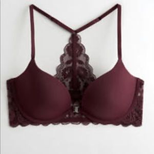 BRAND NEW Gilly Hicks racerback push-up plunge bra